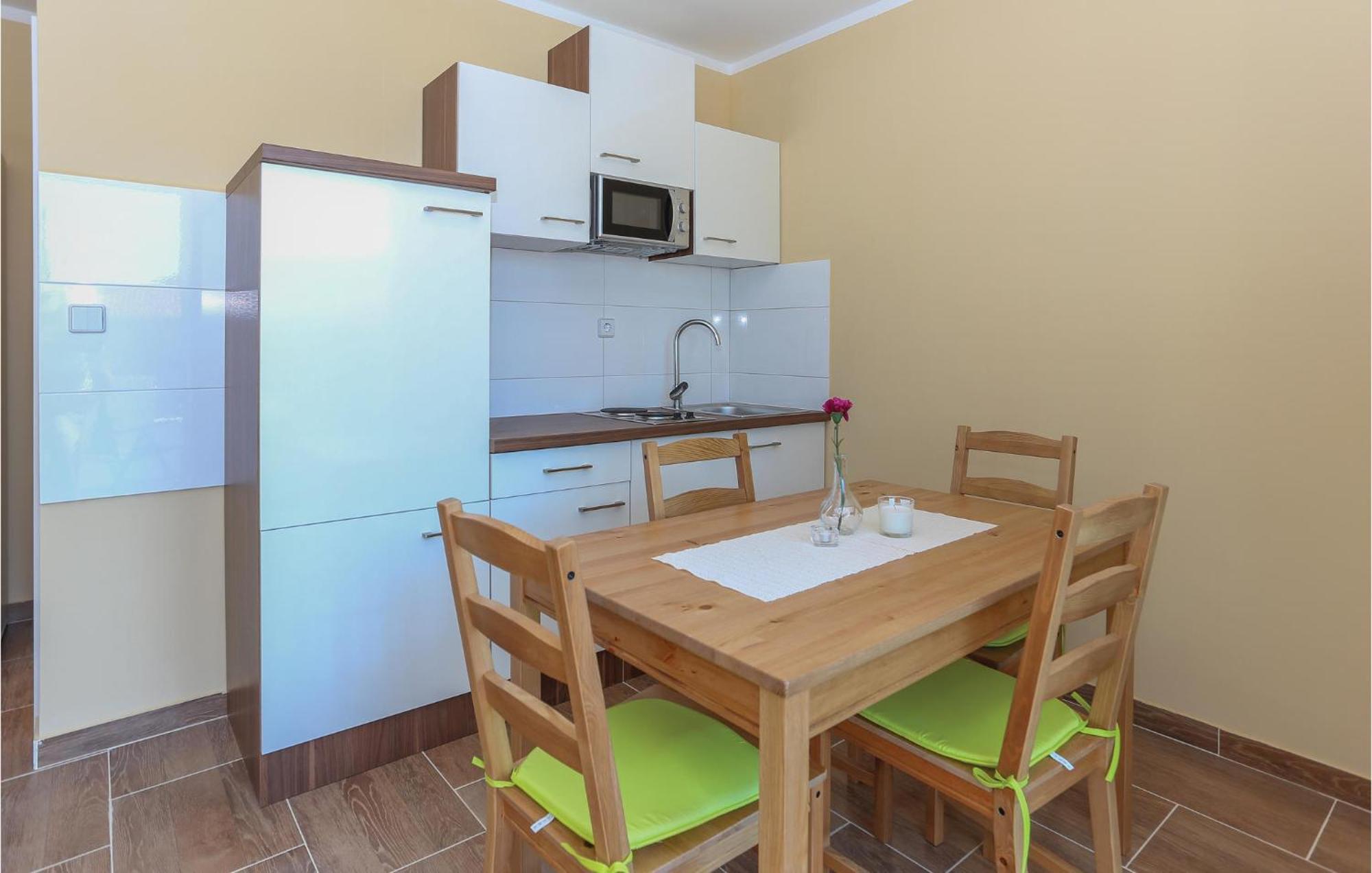 Apartmani Keran Kaštela Екстериор снимка